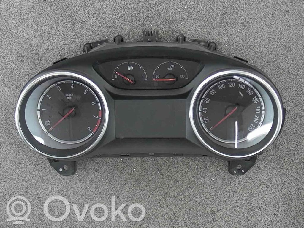 Opel Astra K Vitezometru (grup de instrumente) 