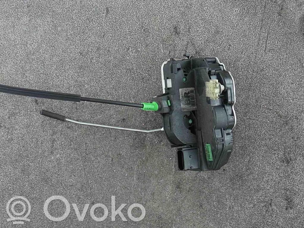 Opel Insignia A Silniczek / Siłownik zamka centralnego 