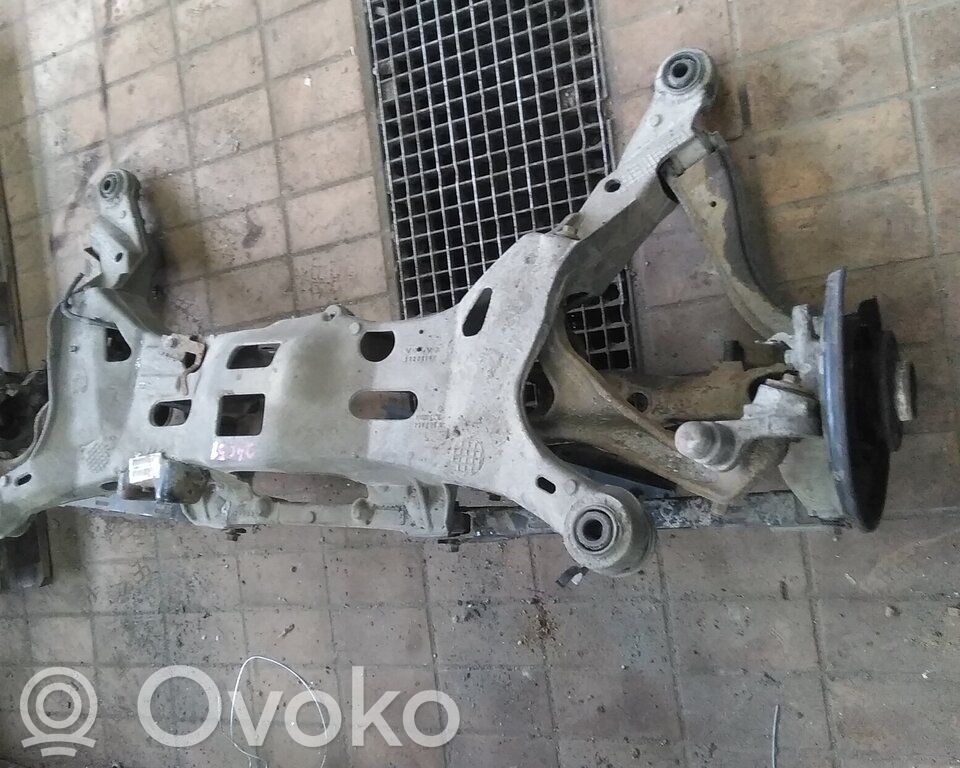 Volvo V70 Eje trasero 