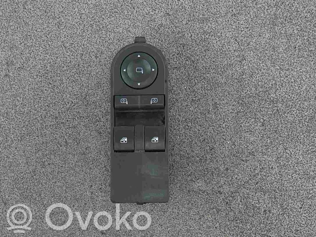 Electric window control switch   13215152,13228879