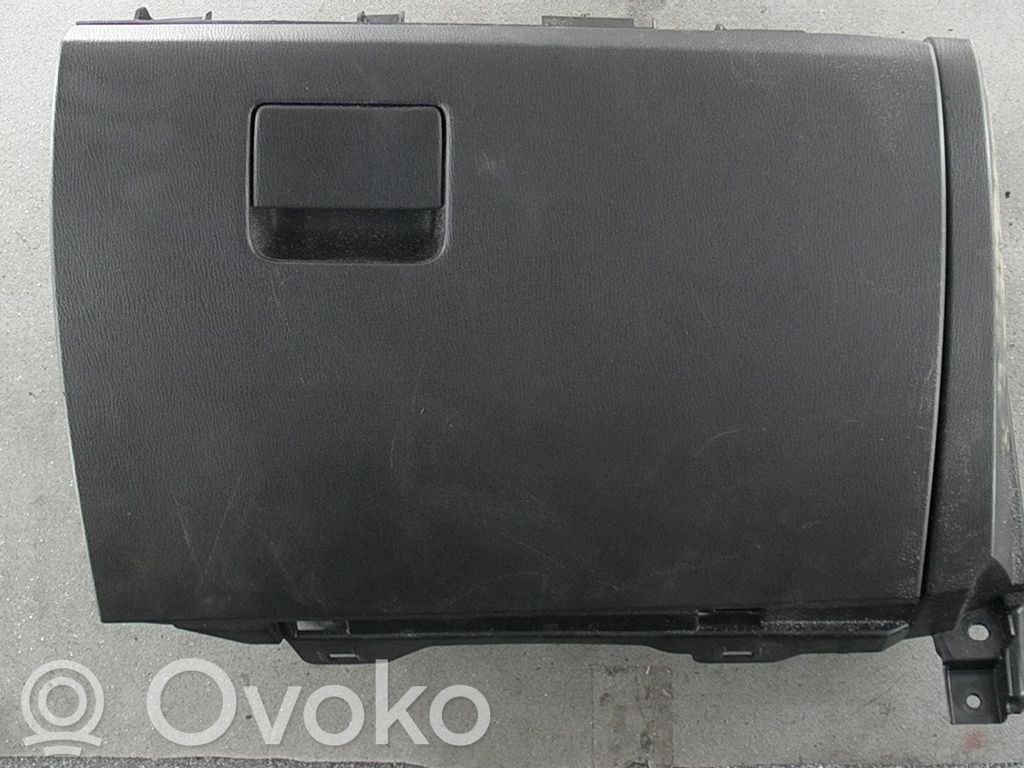 Dashboard storage box/compartment