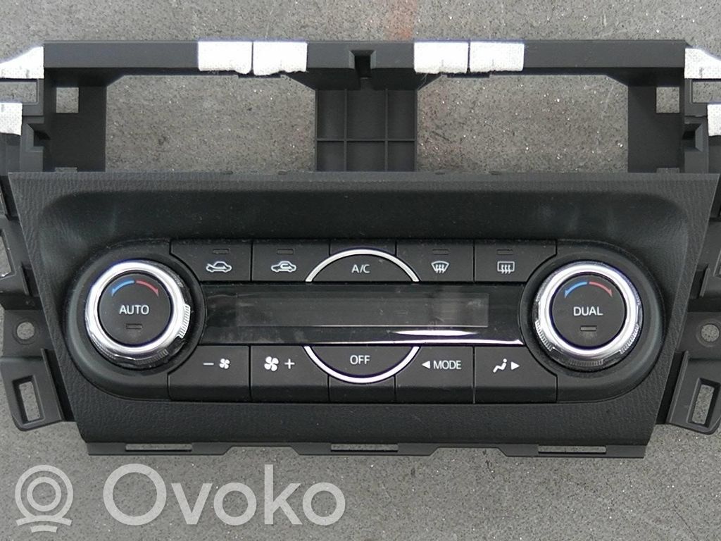 Mazda 3 III Climate control unit 