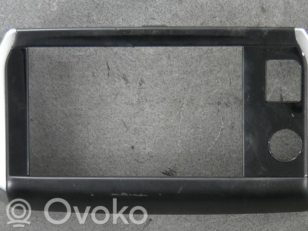Peugeot 208 I Revestimiento de los botones de la parte inferior del panel 