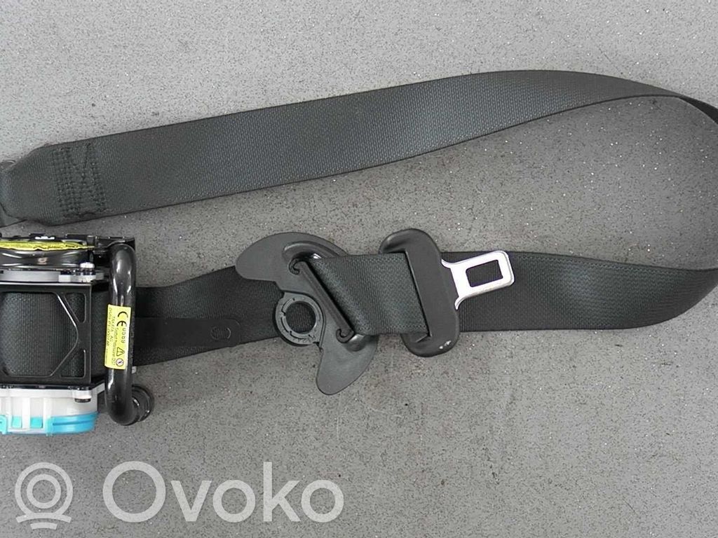 Toyota Aygo AB40 Cinturón delantero 