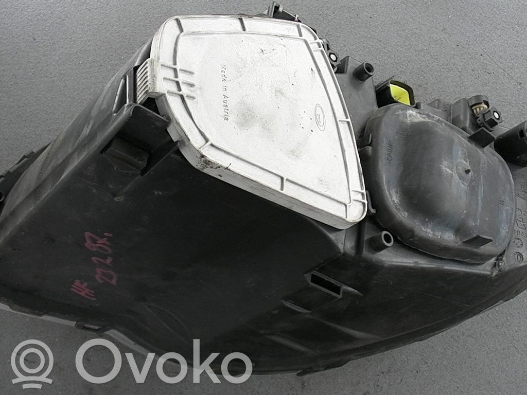 Scheinwerfer