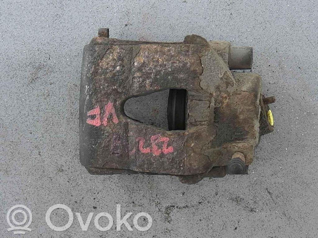 Volkswagen Golf VI Front brake caliper 