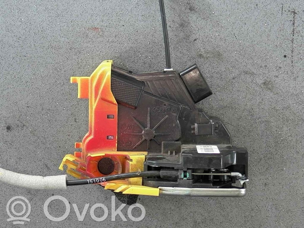 KIA Ceed Keskuslukituksen moottori 
