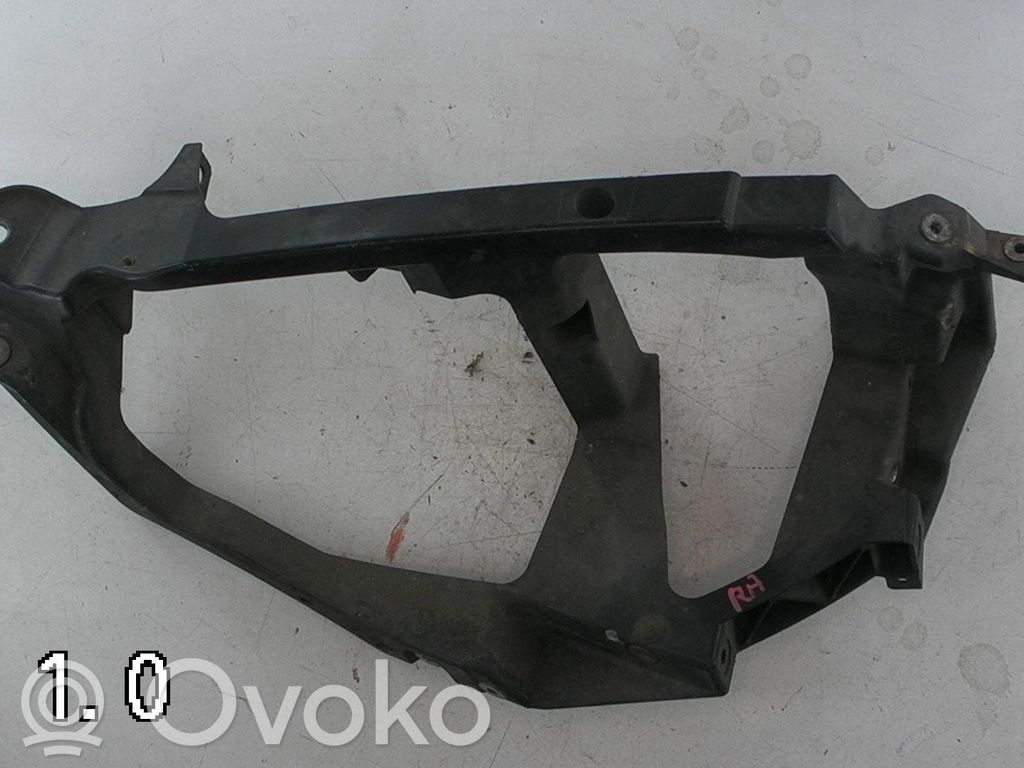 Mitsubishi Colt Headlight/headlamp mounting bracket 