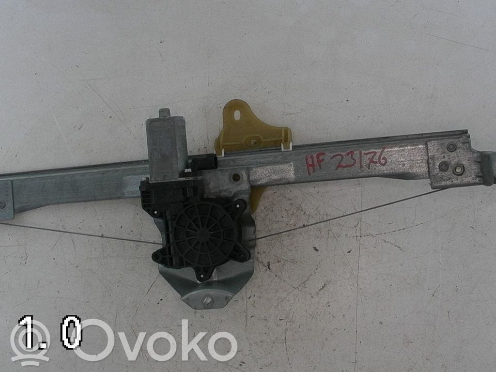 Renault Captur Front door window regulator motor 