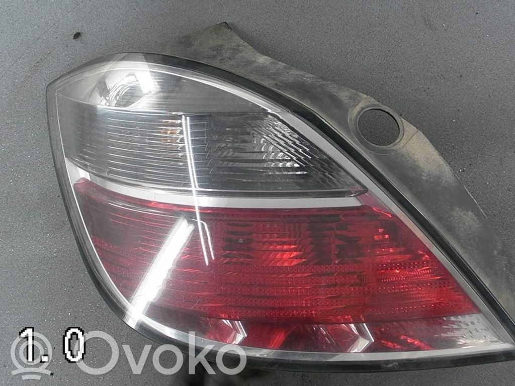 Opel Astra H Takavalon polttimo 