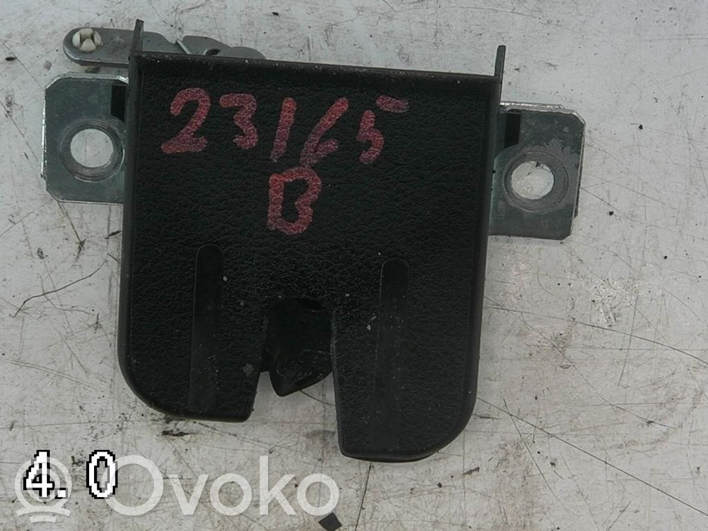 Volkswagen Polo IV 9N3 Central locking motor 