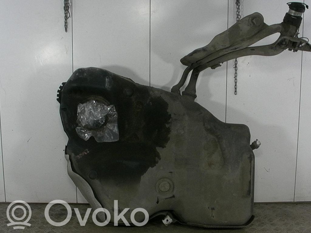 Volkswagen PASSAT B7 Polttoainesäiliö 