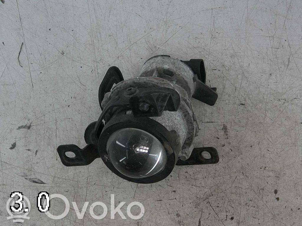 KIA Rio Luz de niebla delantera 
