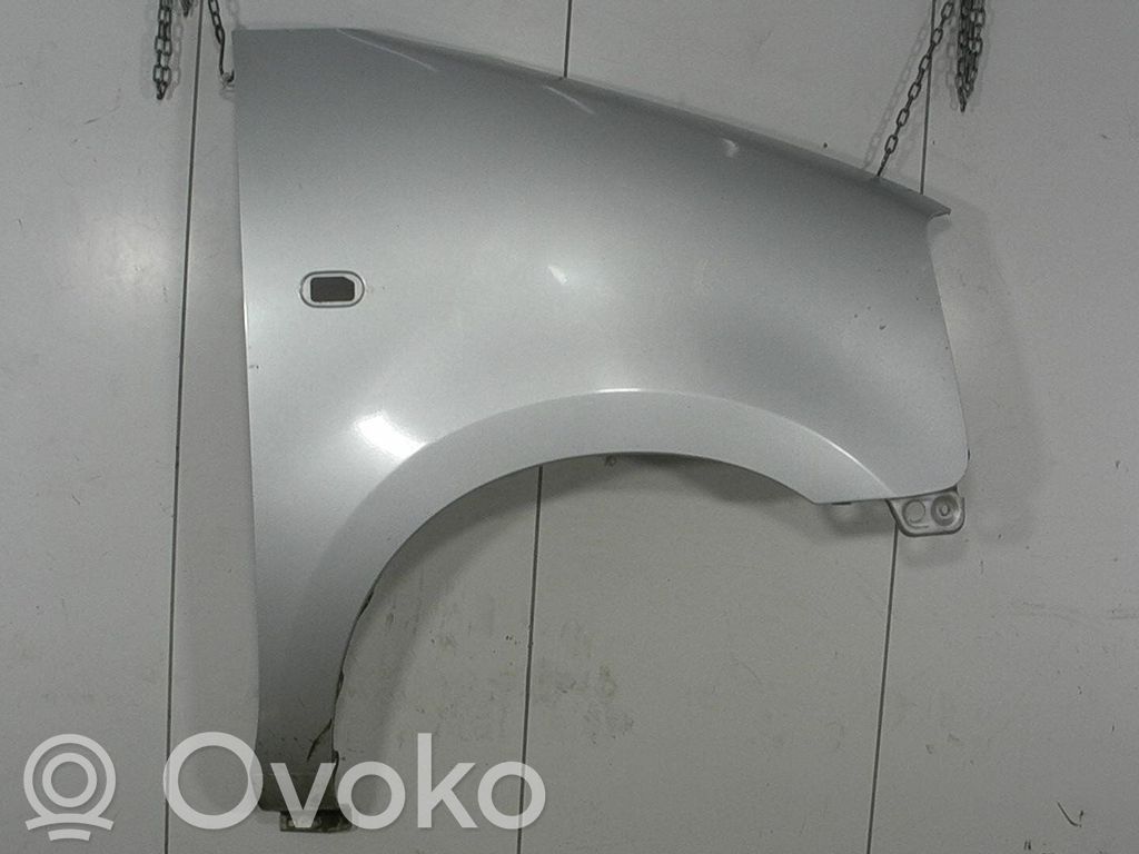 Opel Agila A Fender 