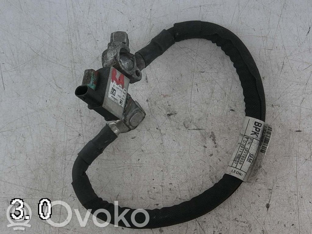 Opel Zafira C Battery relay fuse 