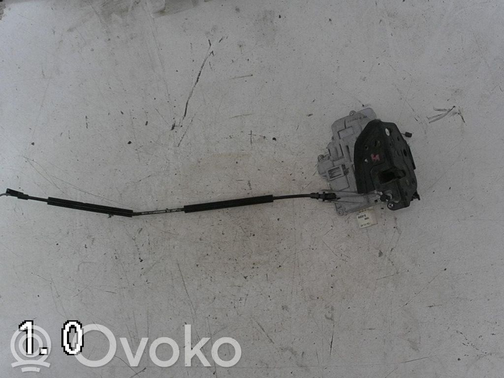 Seat Toledo III (5P) Silniczek / Siłownik zamka centralnego 