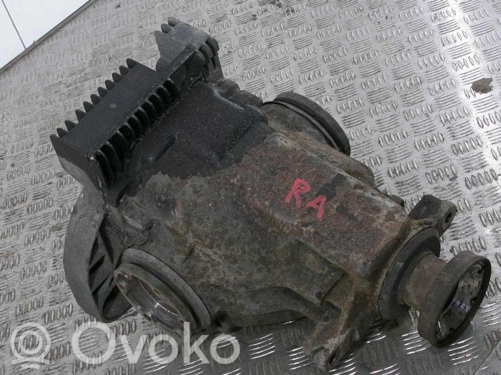 Hinterachsdifferential   33107526931