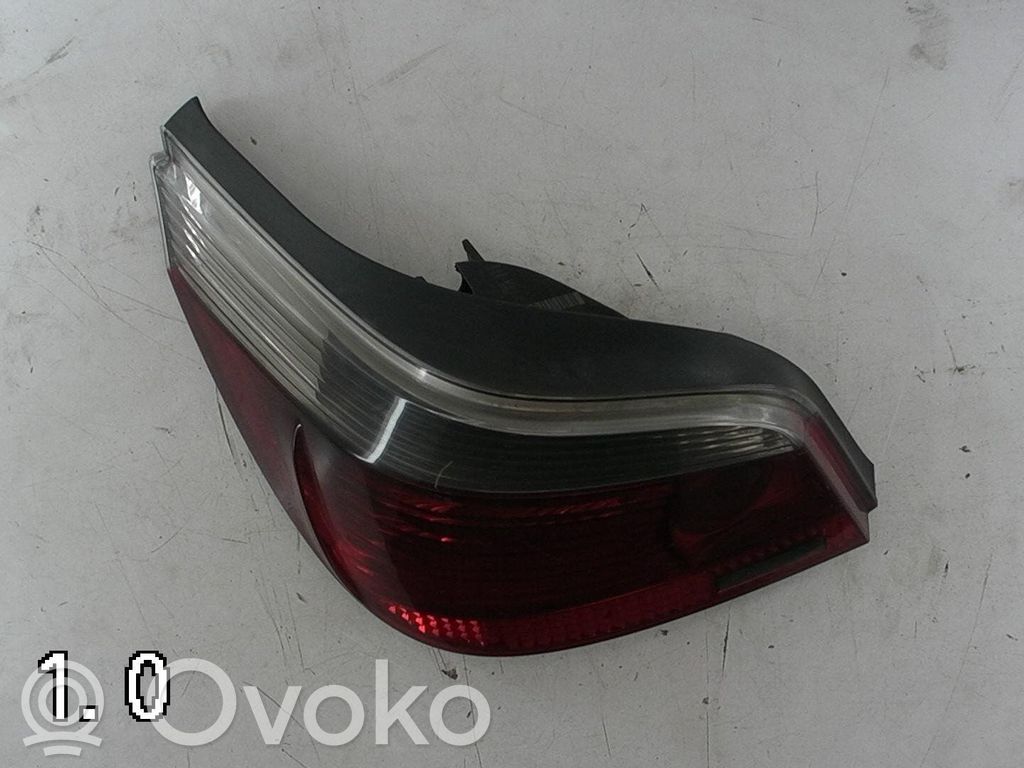 BMW 5 E60 E61 Galinis žibintas kėbule 