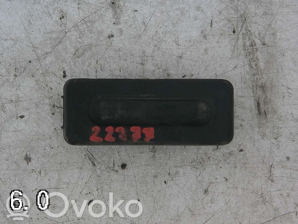 Peugeot 208 I Valokatkaisija 