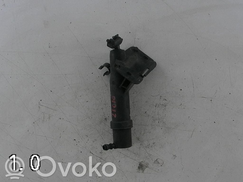 Uchwyt dyszy spryskiwacza reflektorów   5P0955104,5P0955100A