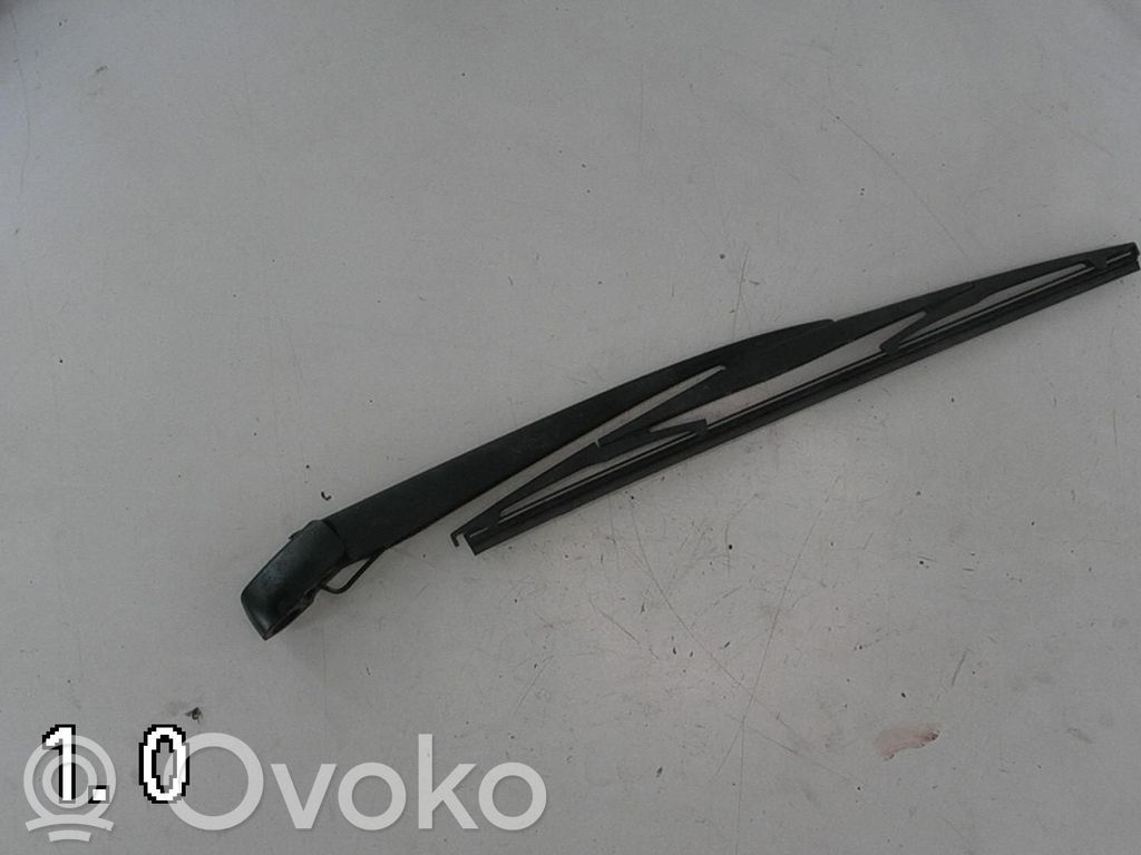 Wischerarm vorne   8253A079