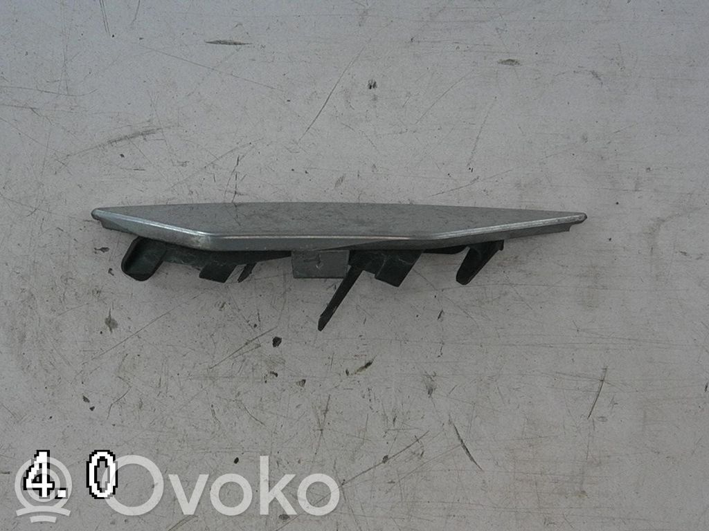 Support de buse de lave-phares   3T0955110B