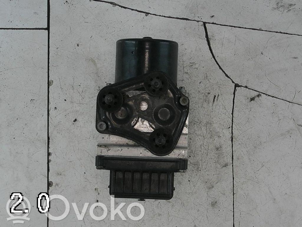 Volkswagen PASSAT B6 ABS-pumppu 