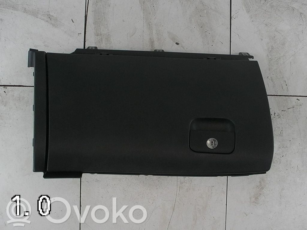 Box/scomparti cruscotto