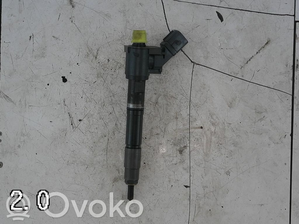 Inyector de combustible   36010045