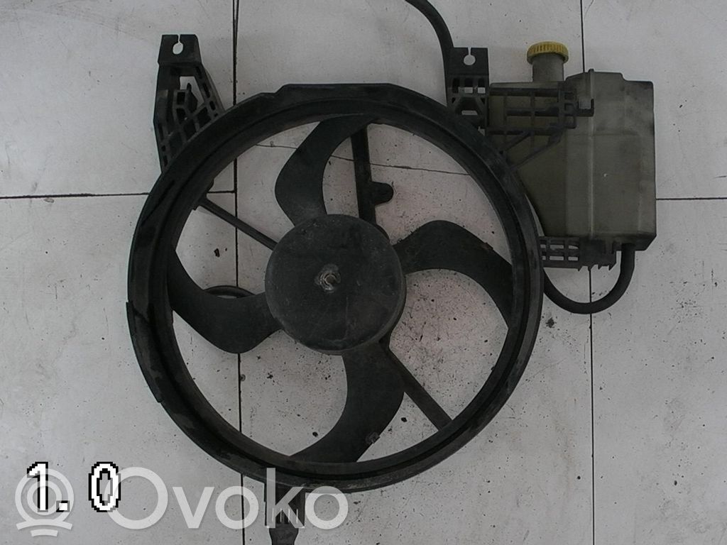 Nissan Micra Elektrinis radiatorių ventiliatorius 