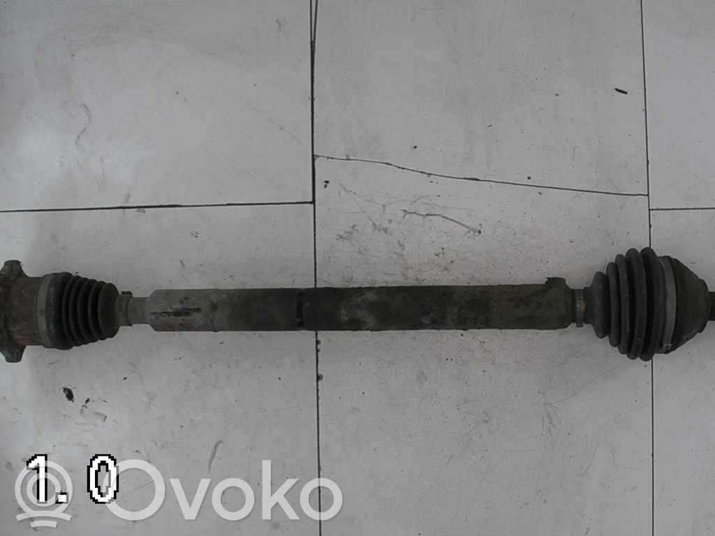 Volkswagen Polo IV 9N3 Półoś przednia 