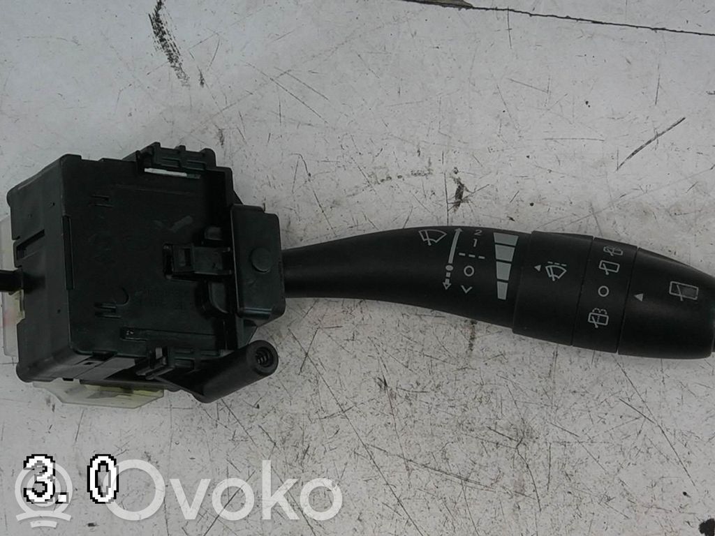 Hyundai i30 Commodo, commande essuie-glace/phare 