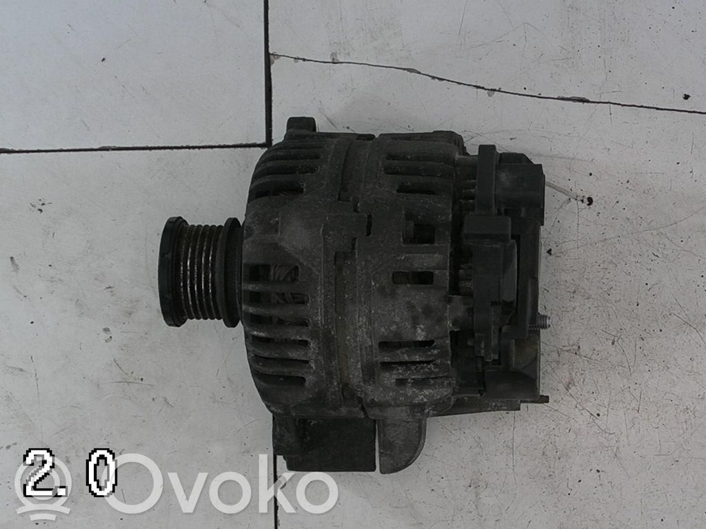Volkswagen Polo IV 9N3 Alternator 