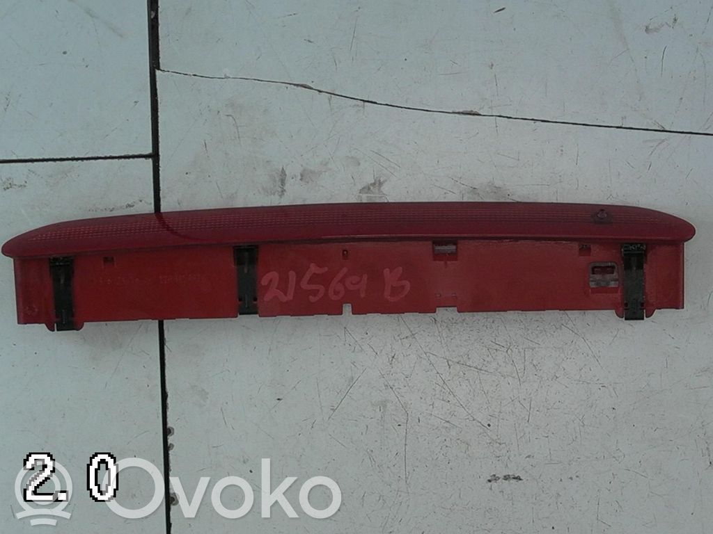 Dritte Bremsleuchte   3CN945087