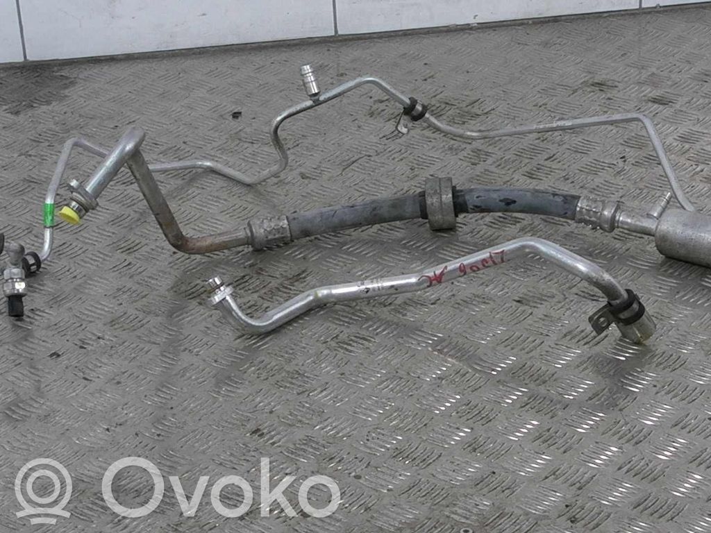 Tuyau de climatisation   3STK,924409817R,924546311R