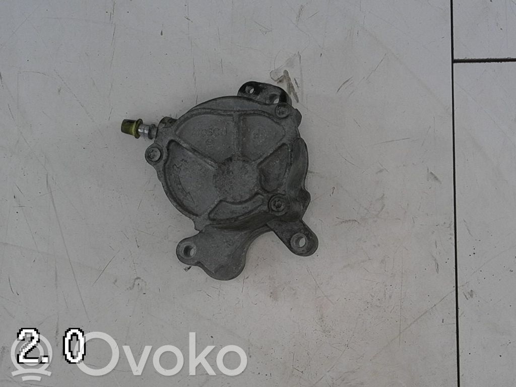 Vacuum pump   1669354