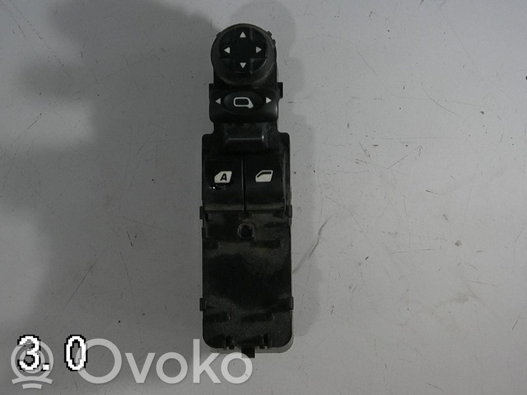 Electric window control switch   98012508XT