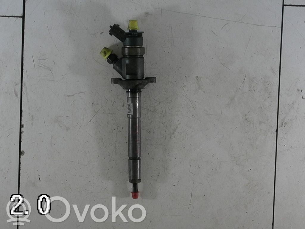 Citroen C4 I Inyector de combustible 
