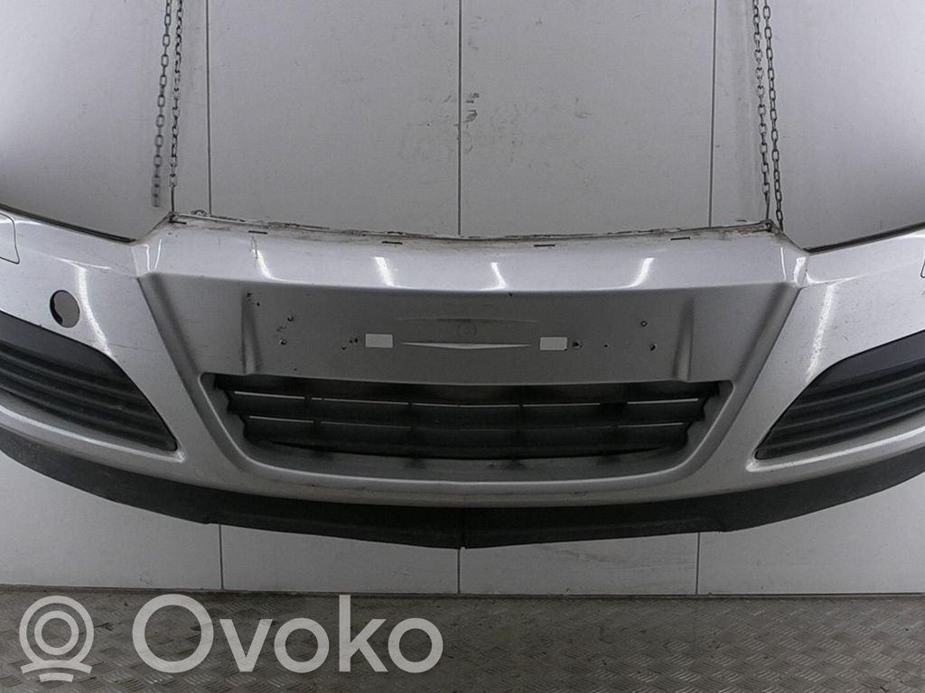 Opel Astra H Etupuskuri 