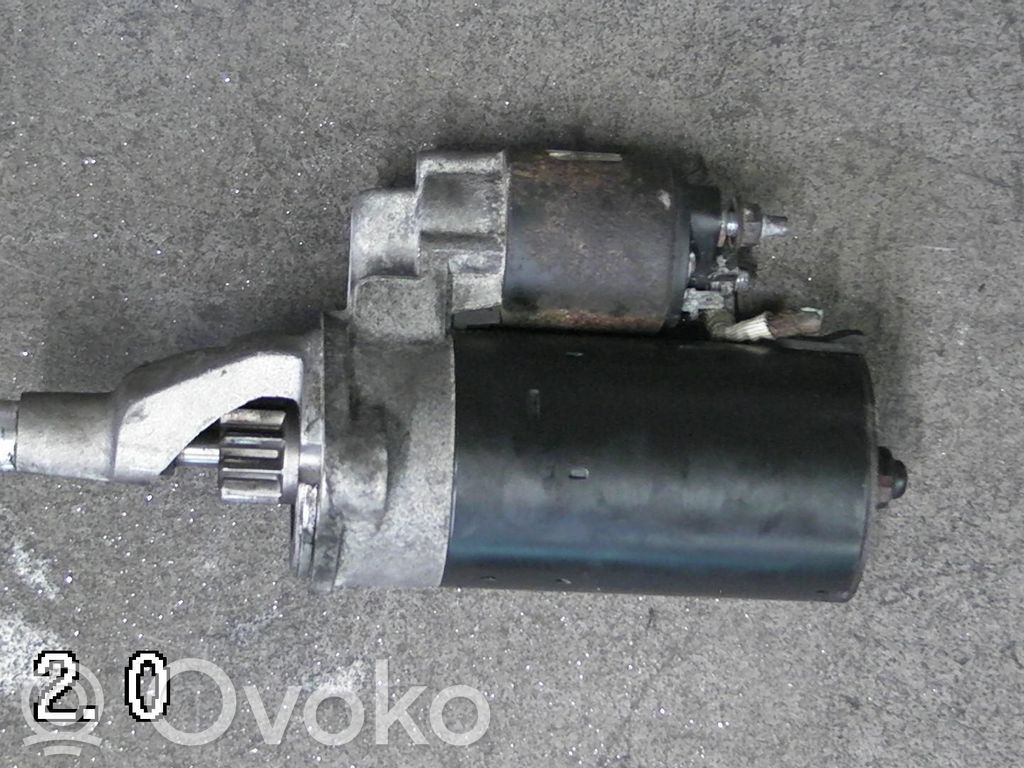 Audi A4 S4 B6 8E 8H Rozrusznik 