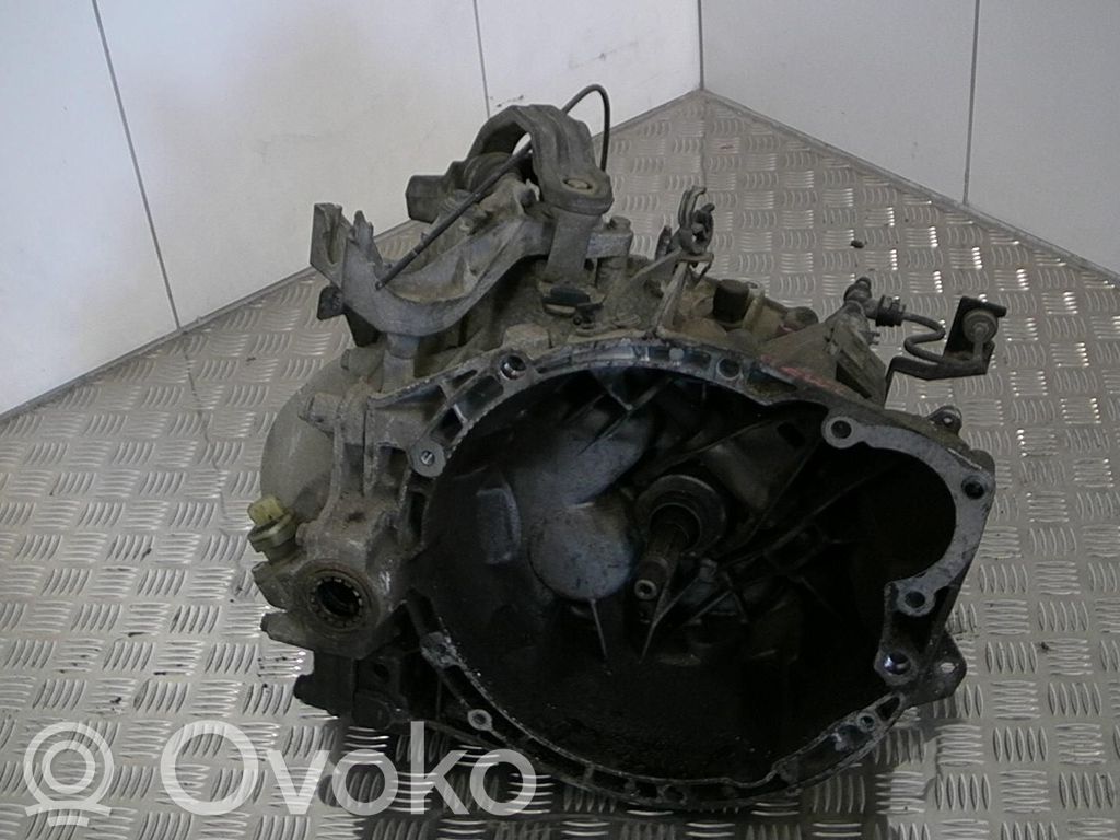 Peugeot Expert Manual 5 speed gearbox 