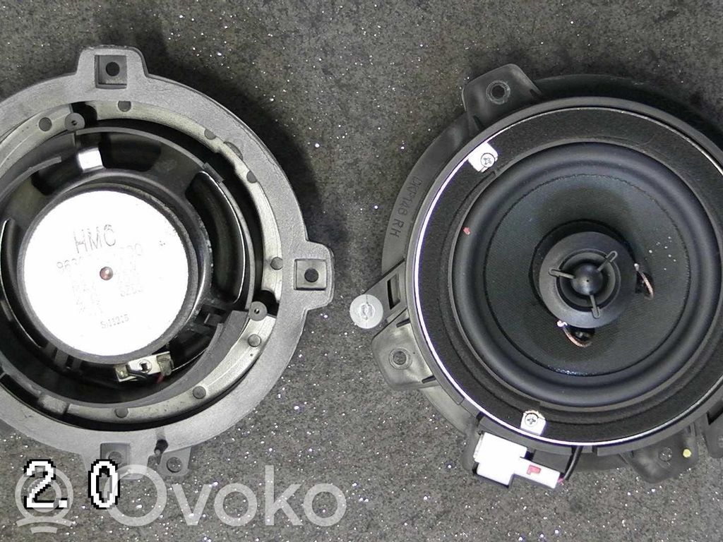 Hyundai i10 Etuoven kaiutin 