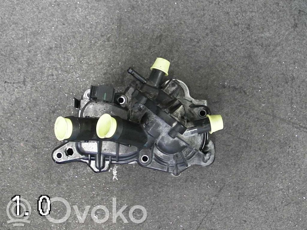 Volkswagen Golf VII Termostat / Obudowa termostatu 