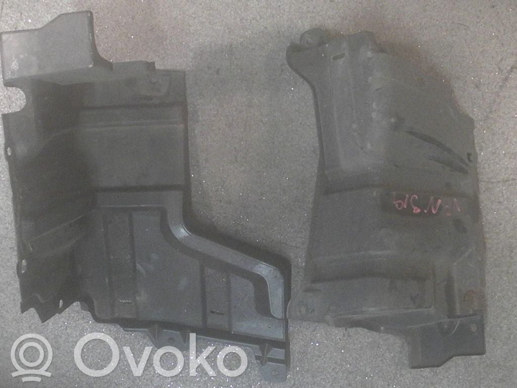 Placa protectora/protector antisalpicaduras motor   72394M68K00000,72393M68K00000