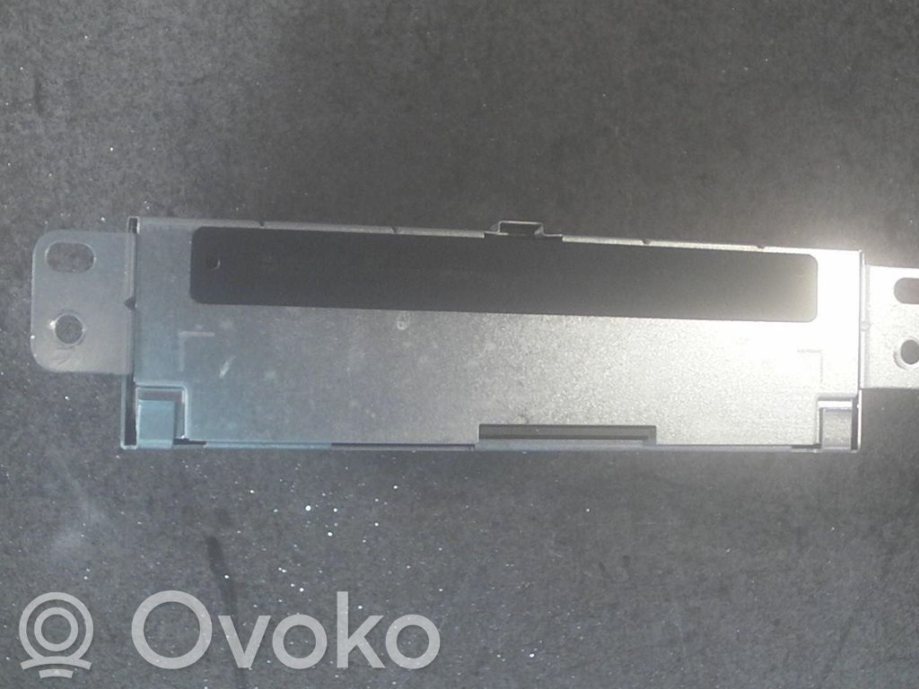 GPS navigation control unit/module   9808376880