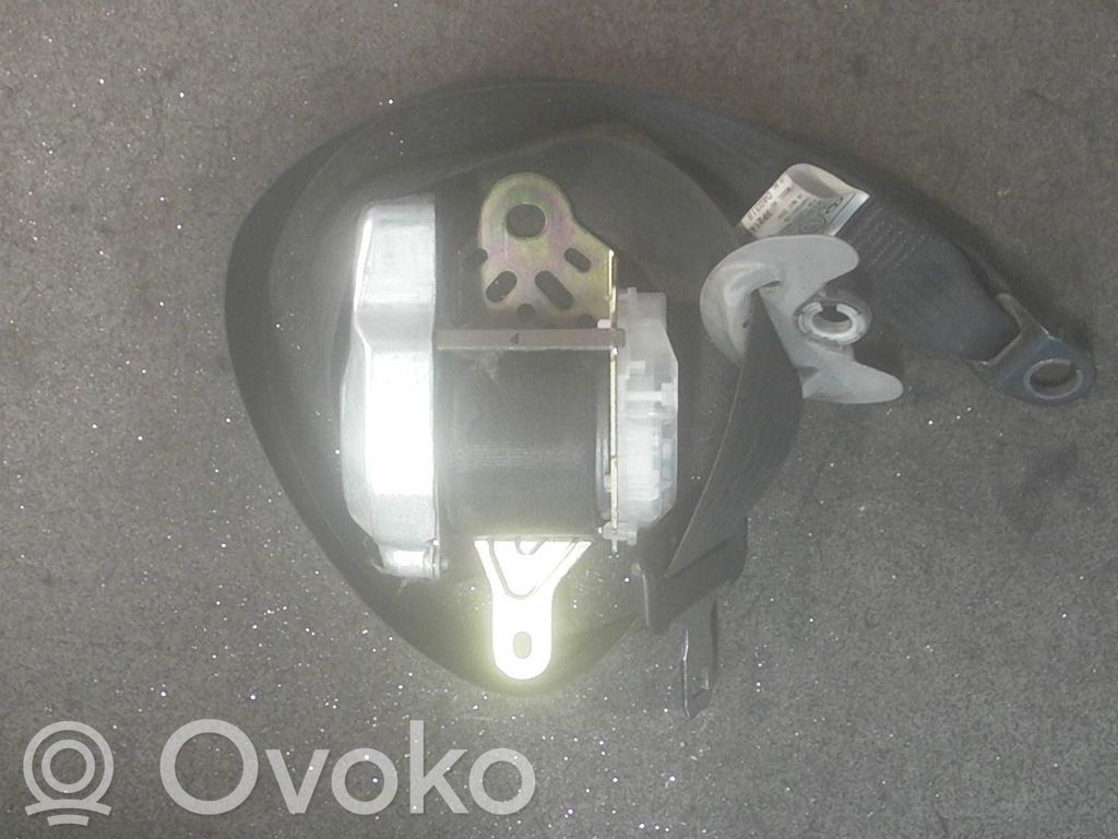 Toyota Corolla Verso AR10 Cinturón delantero 