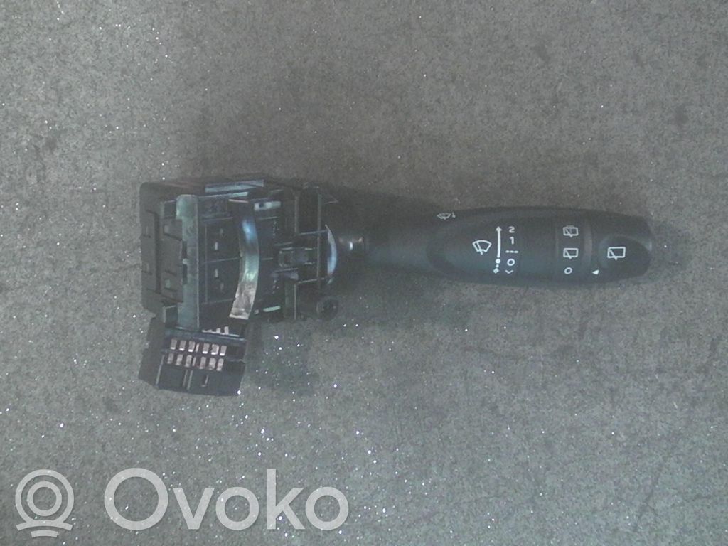 Hyundai i10 Interruptor/palanca de limpiador de luz de giro 