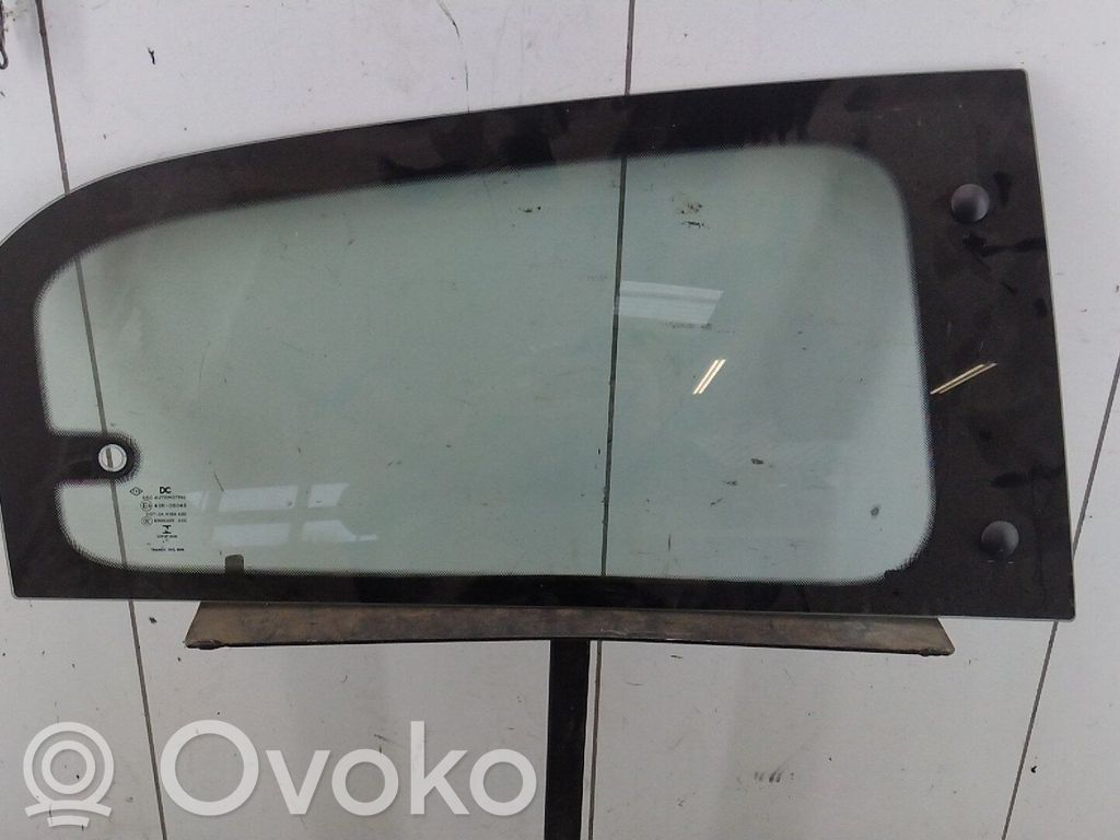 Renault Twingo III Luna de la puerta delantera cuatro puertas 