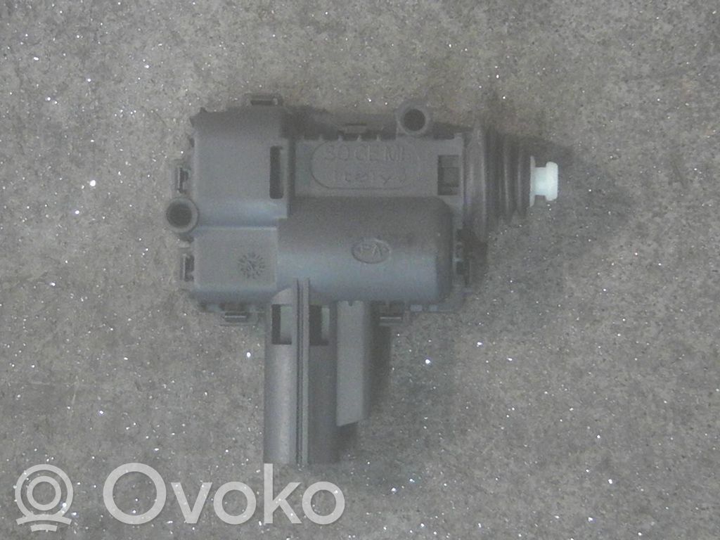 Ford Mondeo MK IV Keskuslukituksen moottori 