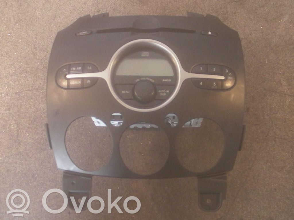 Mazda 2 GPS navigation control unit/module 